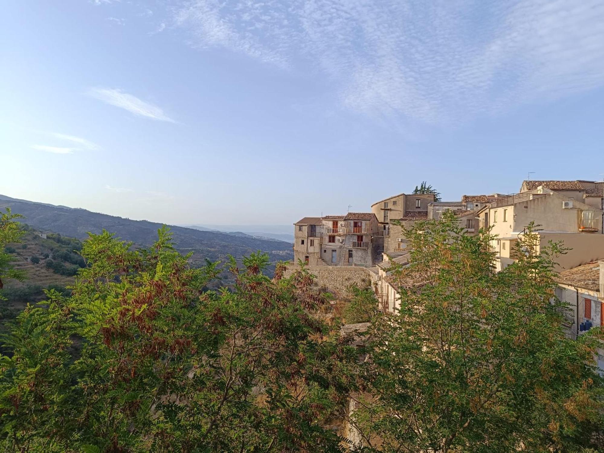 Florence House Santa Caterina dello Ionio Esterno foto